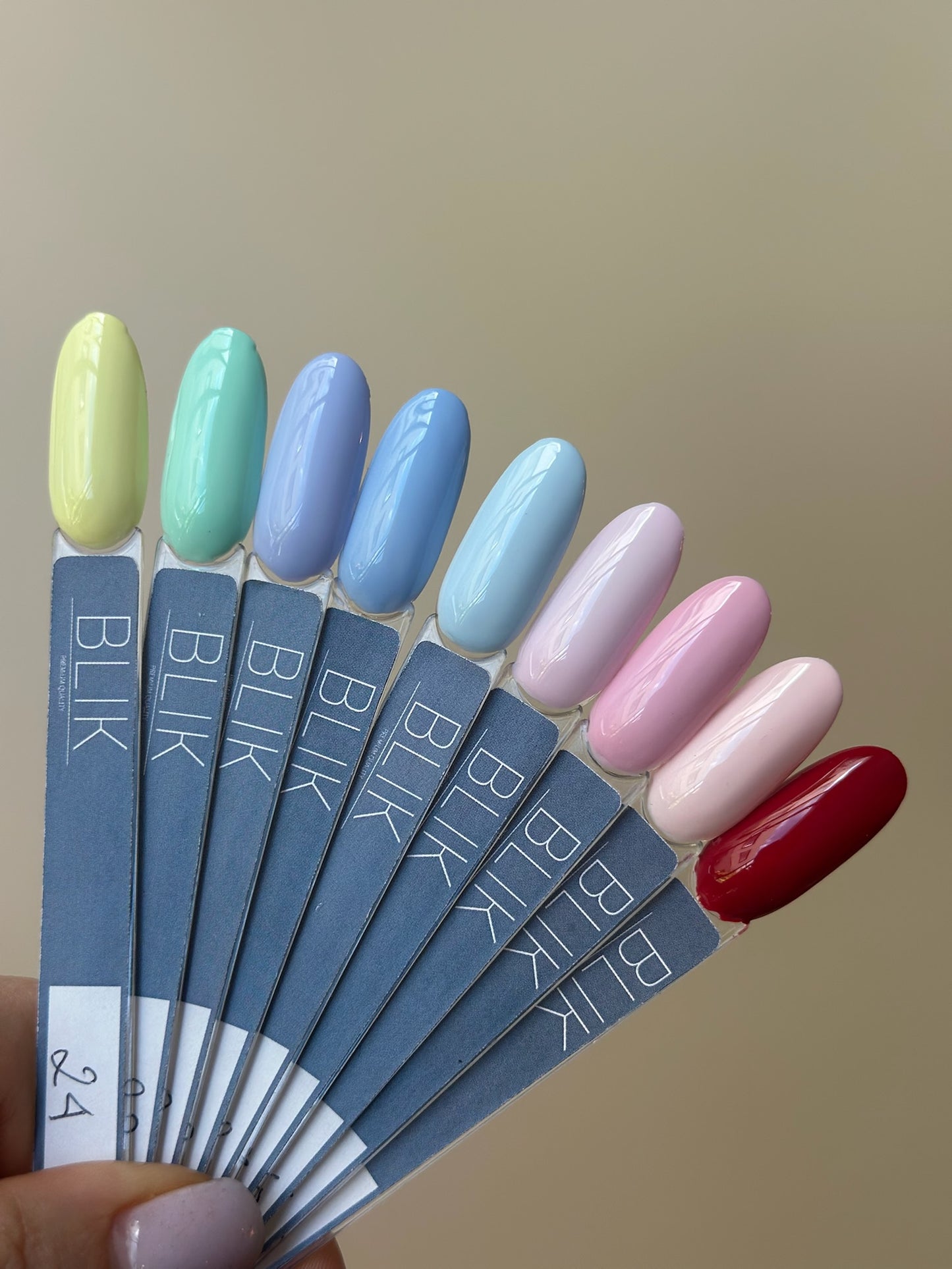 BLIK GEL POLISH 22 - 14ml