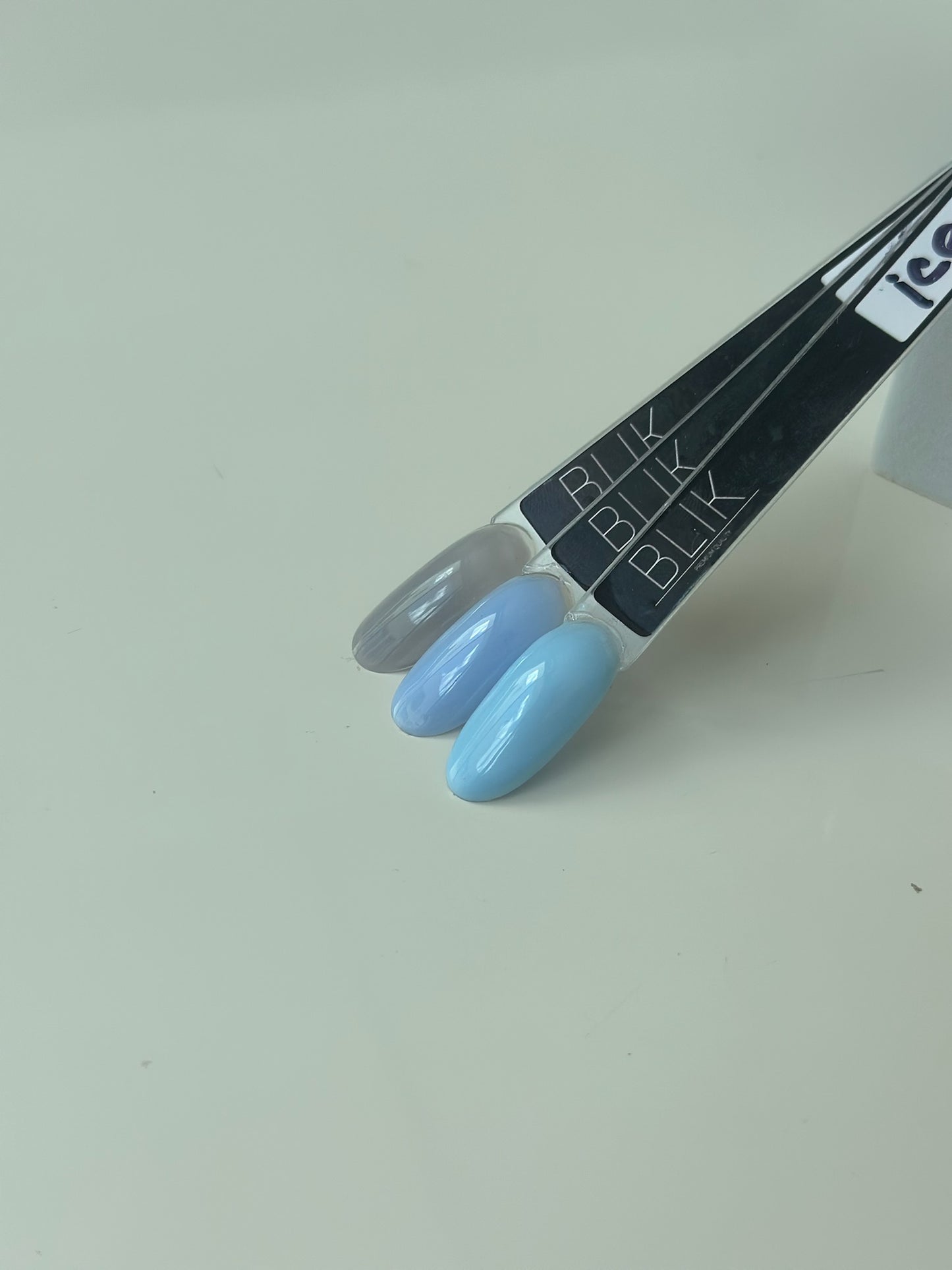 RUBBER BASE ICE - 30ml