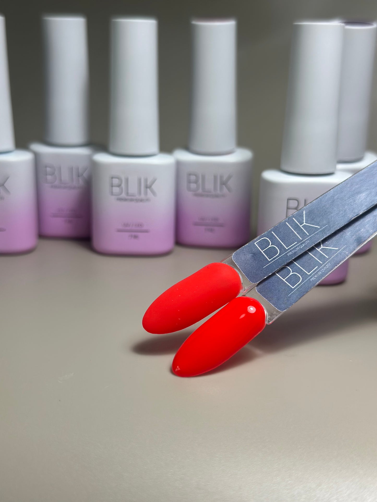 BLIK GEL POLISH 40 - 14ml LIBRE DE HEMA Y TPO